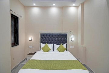 Hotel Green Chilli