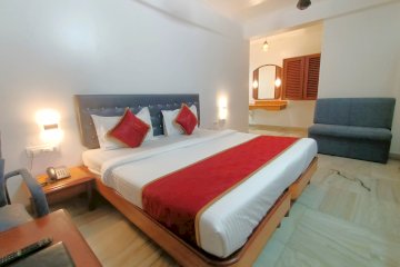 Hotel Raja