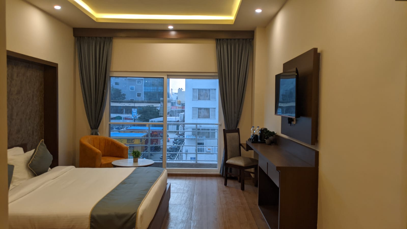 Hotel Apple Suites, Bangalore – Updated 2024 Prices