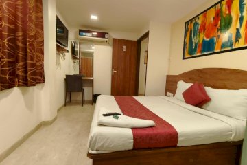 Hotel Beach Crown Juhu